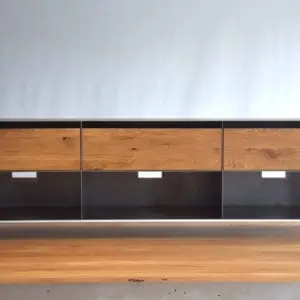 sideboard-tv-schwarz-grau-holz-eiche-metall-modern-design-industrial-massivholz-wildeiche-mit-schubladen-auf-rollen-stahl-stahlzart-now