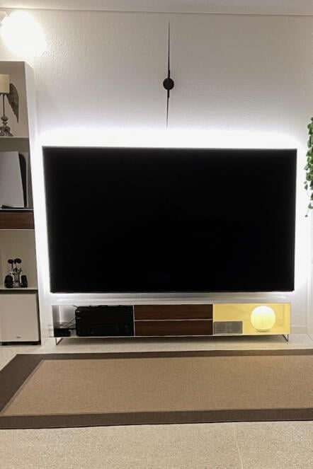 lowboard-tv-weiss-holz-massiv-modern-metall-massivholz-industrial-design-breit-180-cm-wohnzimmer-nussbaum-designer-moebel-klappen-stahlzart-pure-mnmlsm-m